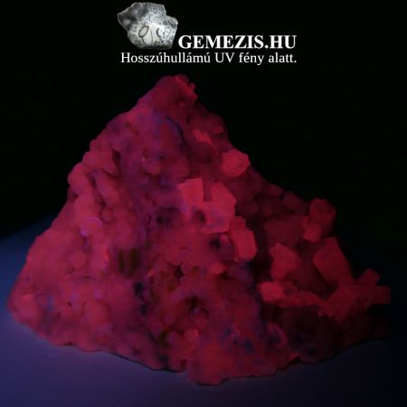 Fluoreszkl Aragonit s Termskn kristlyok 173 gramm