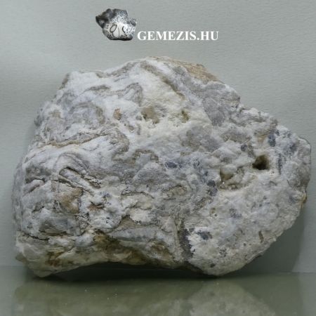 Svosan ntt, rszben csiszolt fellet Schalenblende (Szfalerit s Wurtzit) rtegek UV-reaktv Dolomit s szemcss Galenit trsasgban. 408,22 gramm.